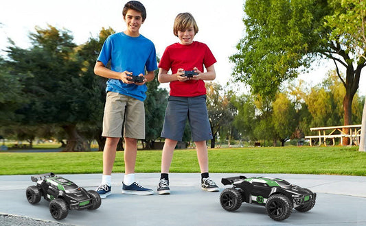 Quel Véhicule RC Choisir ? Voiture, Avion, Bateau ou Hélicoptère Télécommandé