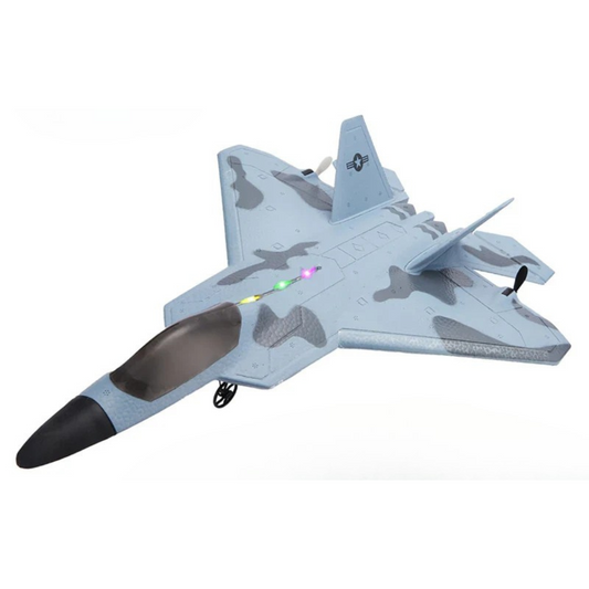 Avion télécommandé RC P530 F22 Raptor en mousse EPP avec gyroscope, 2 moteurs coreless, LED, batterie 3.7V 500mAh et portée de 200 m – pour vol intérieur/extérieur, débutants et passionnés.








